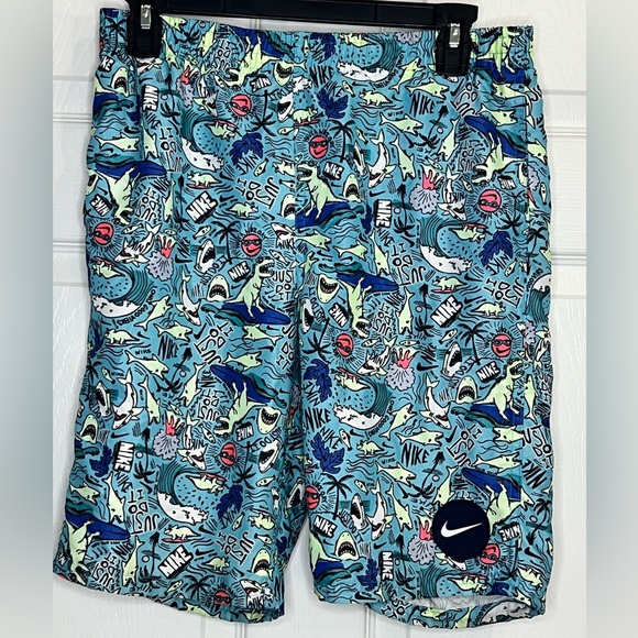 Nike Big Boys Shark Party Lap 8" Volley Short - Size XL (13 - 15yrs) - Picture 1 of 8